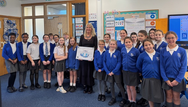 The very engaging Grouville School year 5 and 6 students